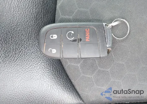 2019 Jeep Compass Latitude 4X4 from USA, damaged, VIN 3C4NJDBB8KT656459